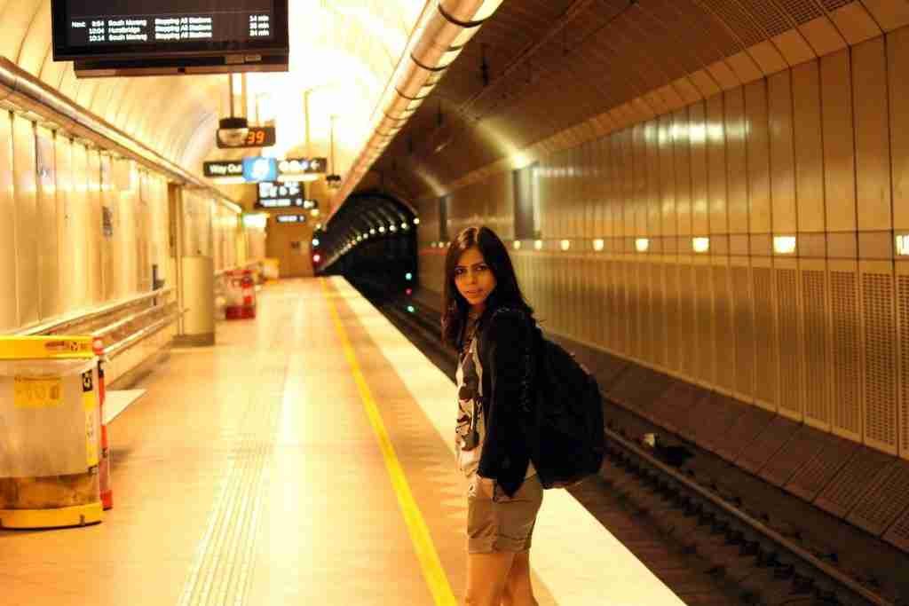 TRAVEL TIPS TO SAVE EXPENSES