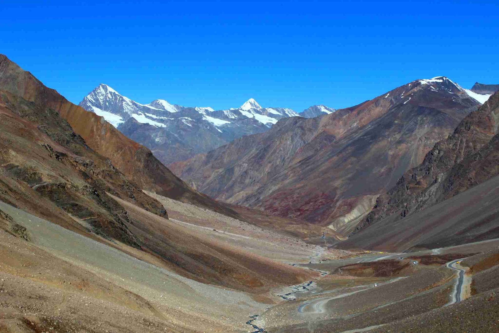 lahaul road trip - above zingzingbar