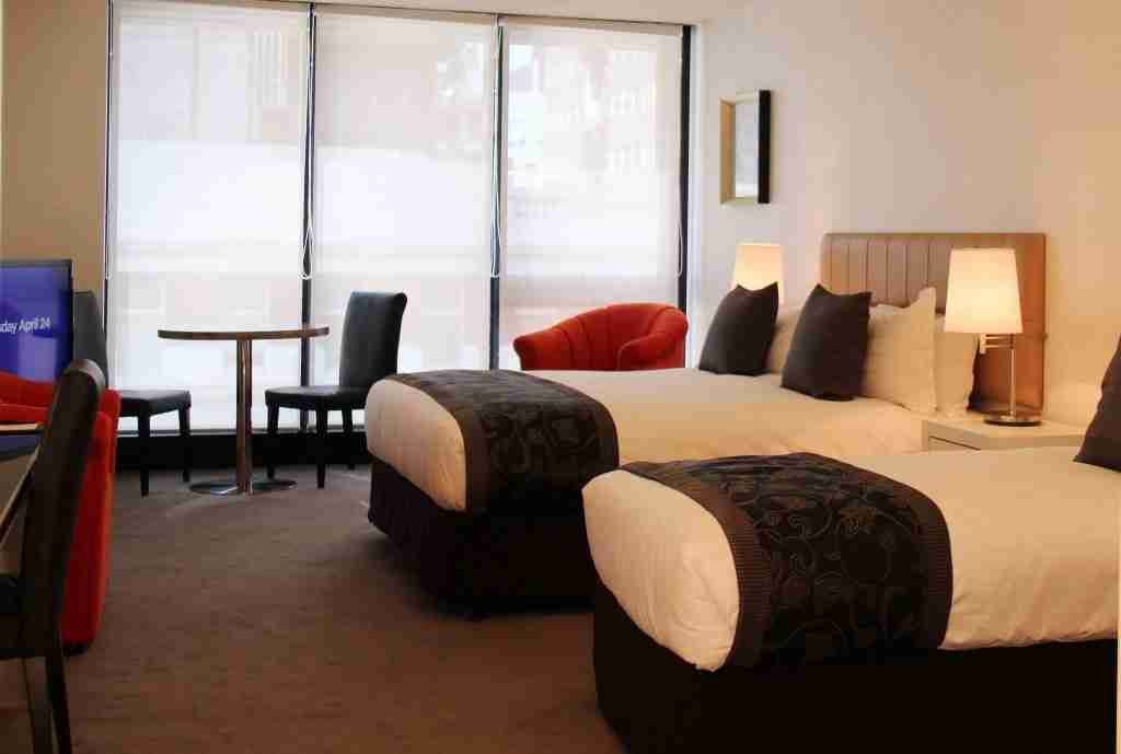 Pegasus Apart'Hotel, CBD, Melbourne, Australia