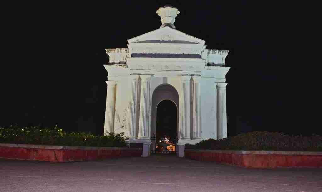 Aayi Mandapam - Copy