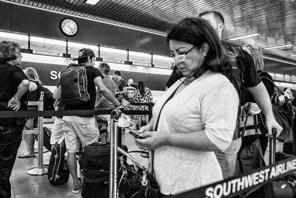 Tips to Save on Travel Expenses - Chuck Unwanted Fees