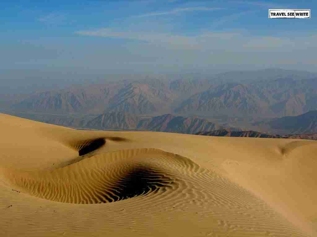 Sandboarding at Cerro Blanco, Peru