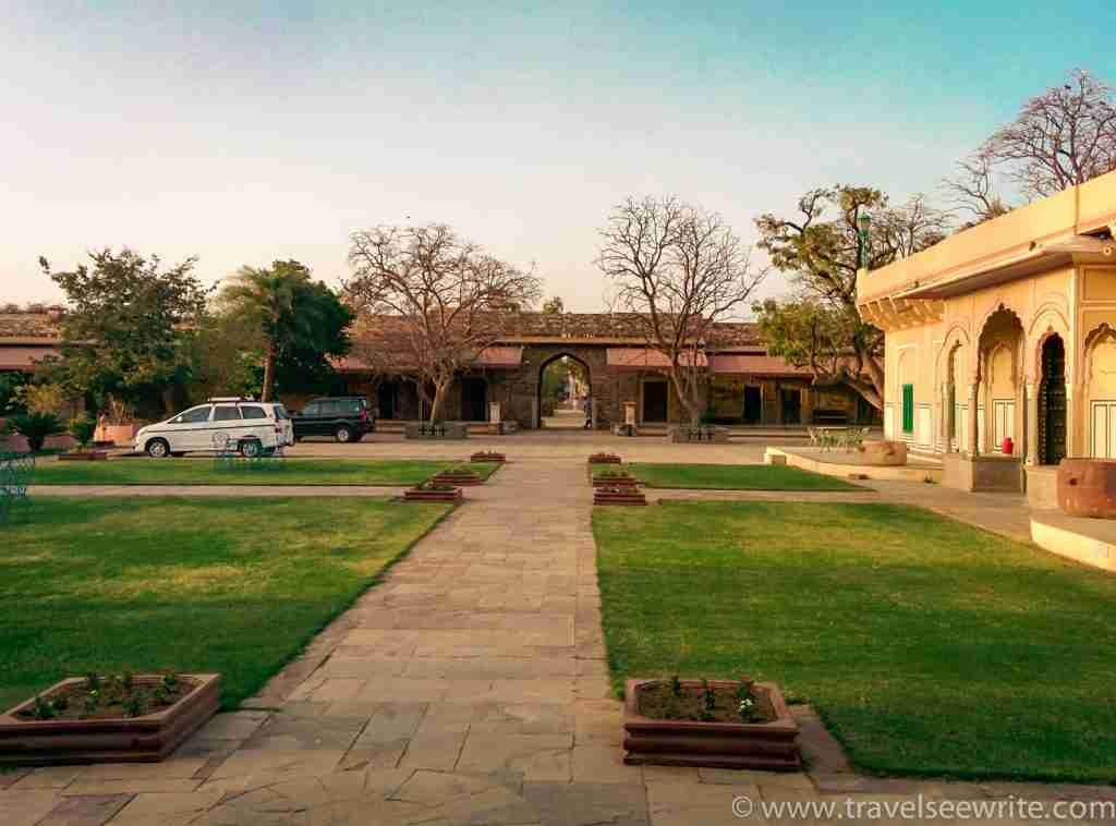 HOW TOURISM SAVED THE ROYALTY OF RAJASTHAN