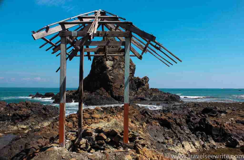 Typhoon wrecked digisuit beach & rock formations