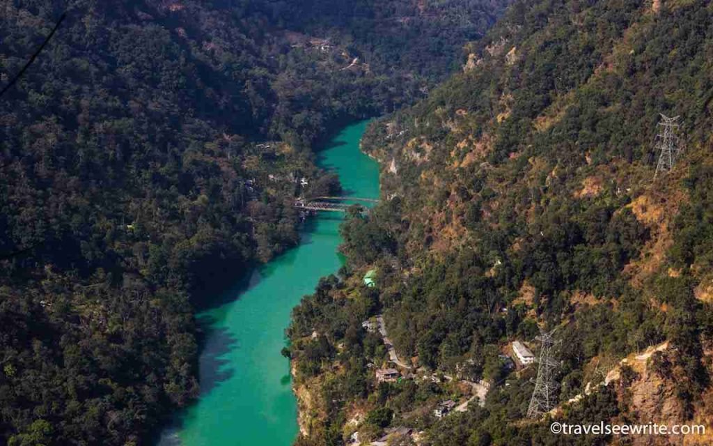 Visit Sikkim to marvel the beauty of jade green Teesta River