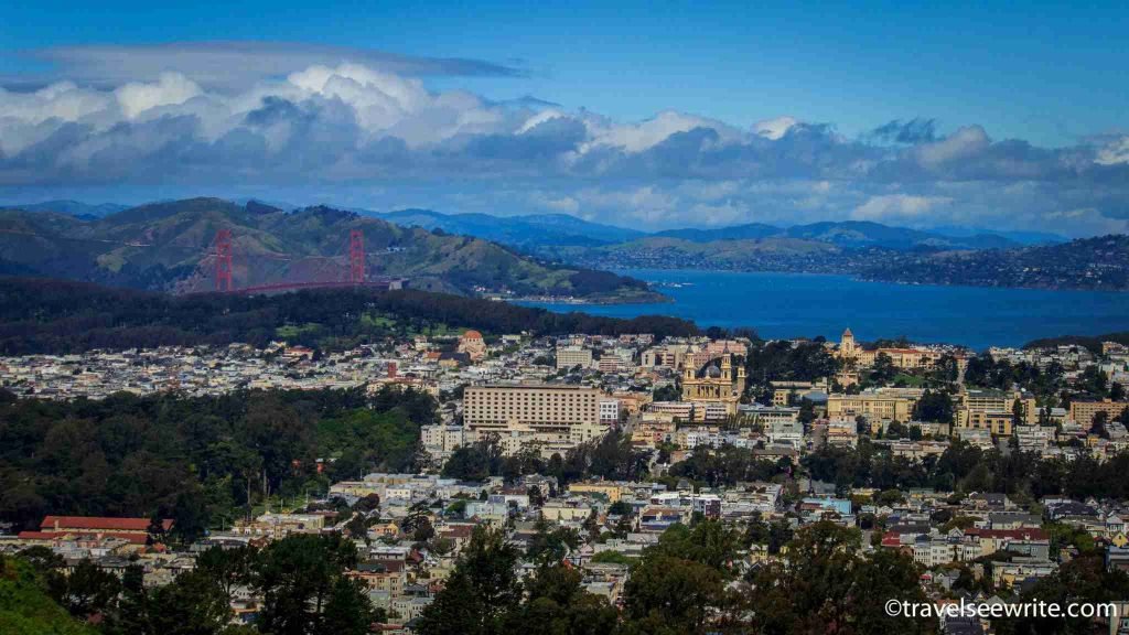 The top view of San Francisco from Twin Peaks