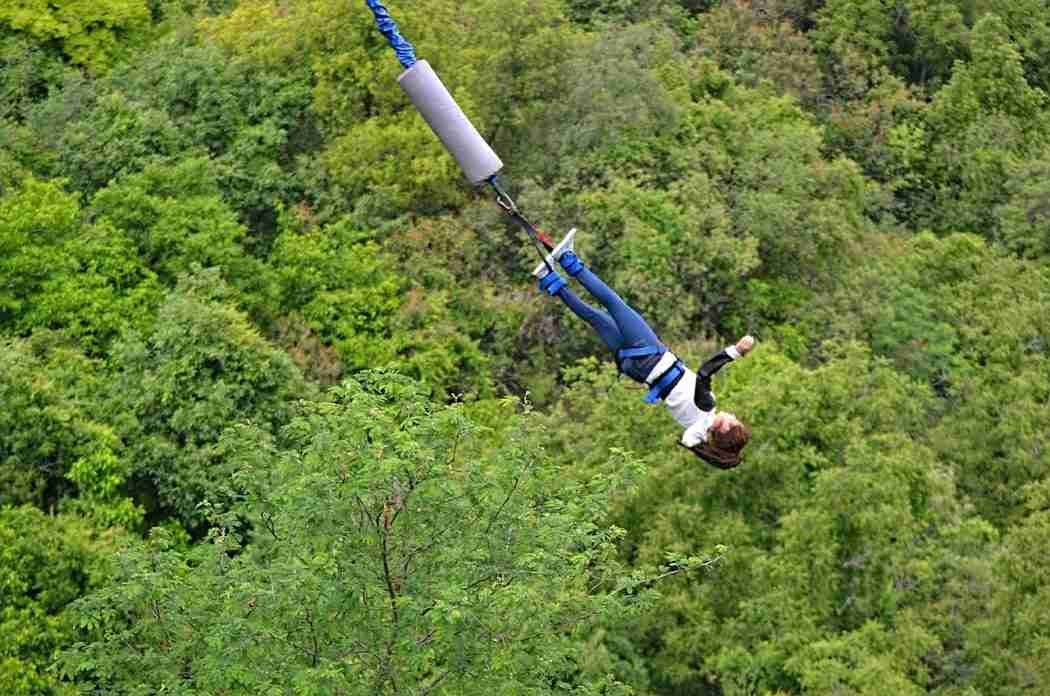 Bungee Jumping