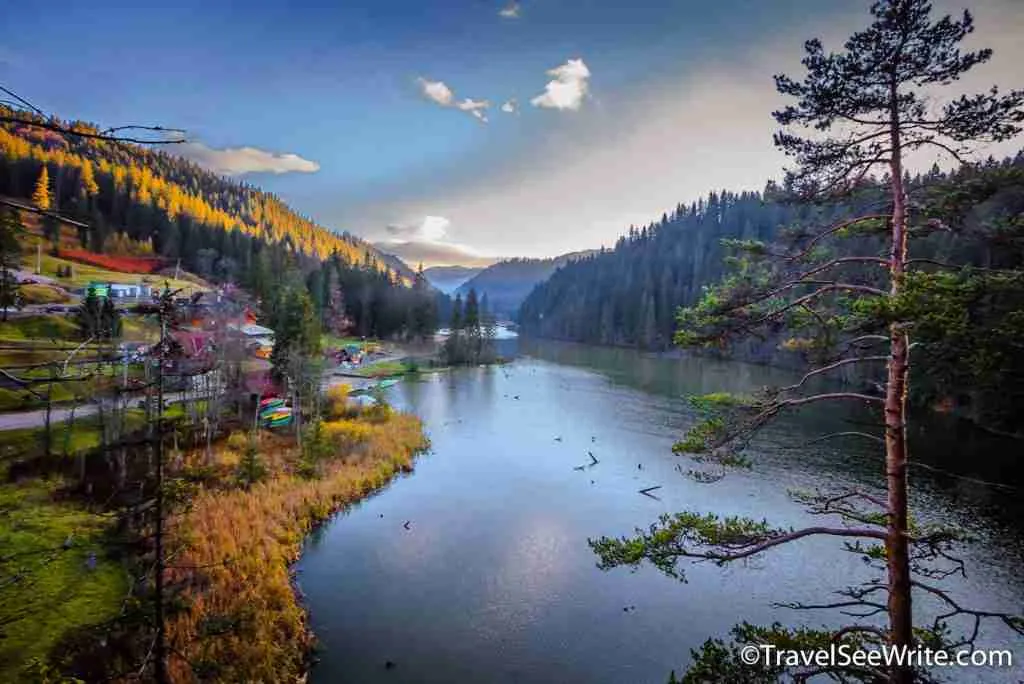 Things to know before you travel to Romania: must visit Lake Bicaz in County of Neamt
