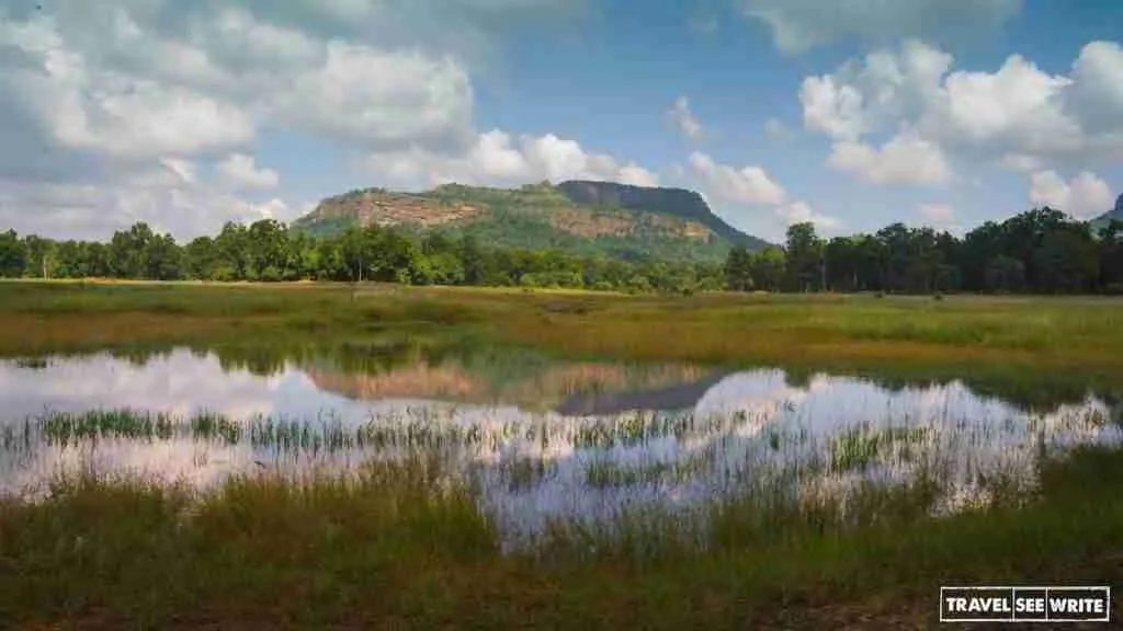 Bandhavgarh Fort is the most imposing structure in the National Park