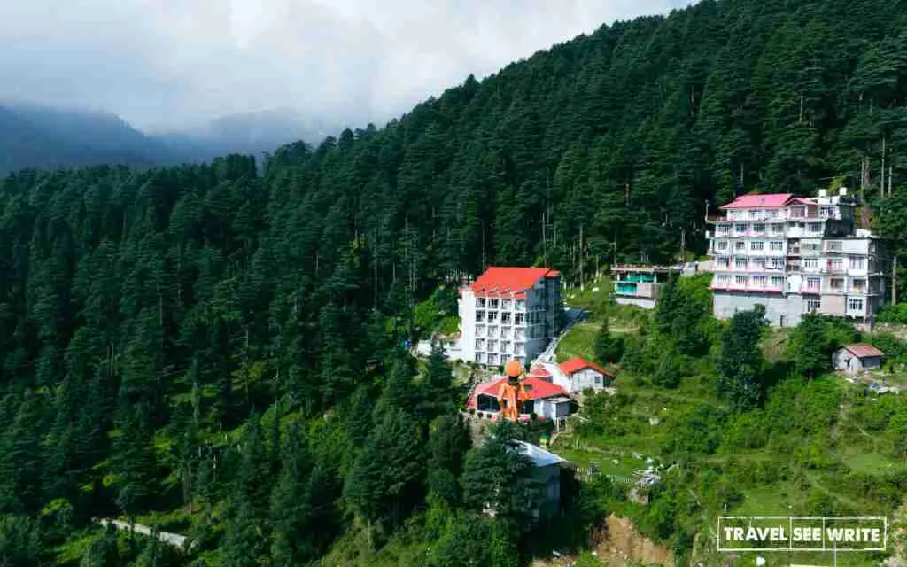 The biggest draw for Fortune Park Khajjiar Hotel is its location - right next to the Khajjiar Grounds.