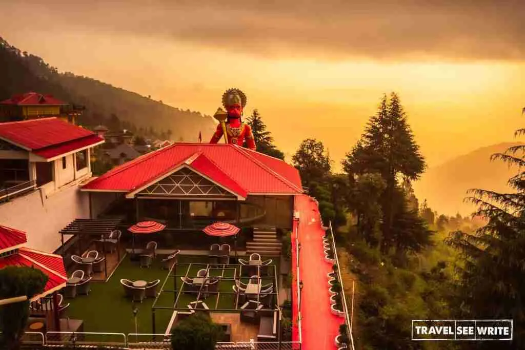 You can stay 2 days in Dalhousie and 2 days in Khajjiar Hotels